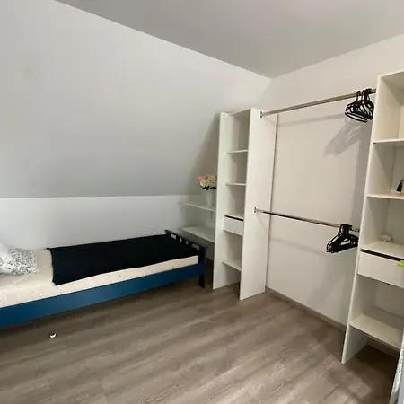 A La Ferme, Chez Shoopie Apartamento